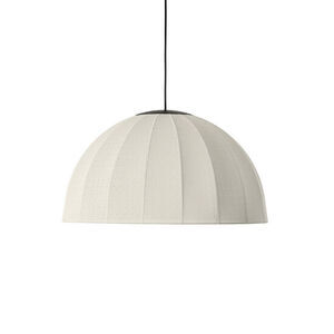 Rund lampeskærm i off-white med strikket overflade, diameter 65 cm, tidløst design.